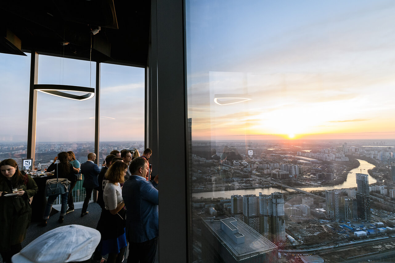 Выездная регистрация в башне Федерация