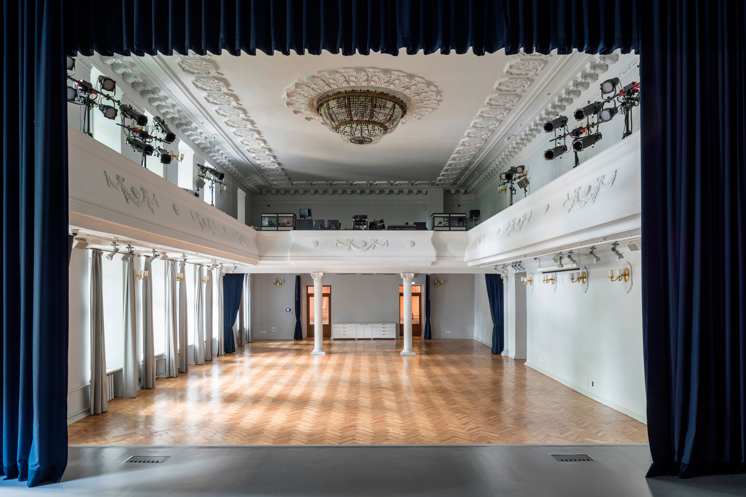 Выездная регистрация в особняке на Волхонке